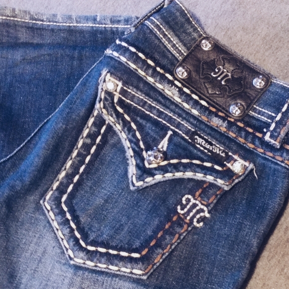 Miss Me Boot jeans - Picture 2 of 7